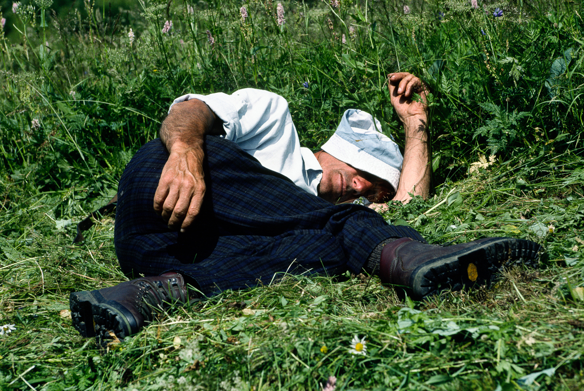 Father Resting(Bab Dierma) 1995