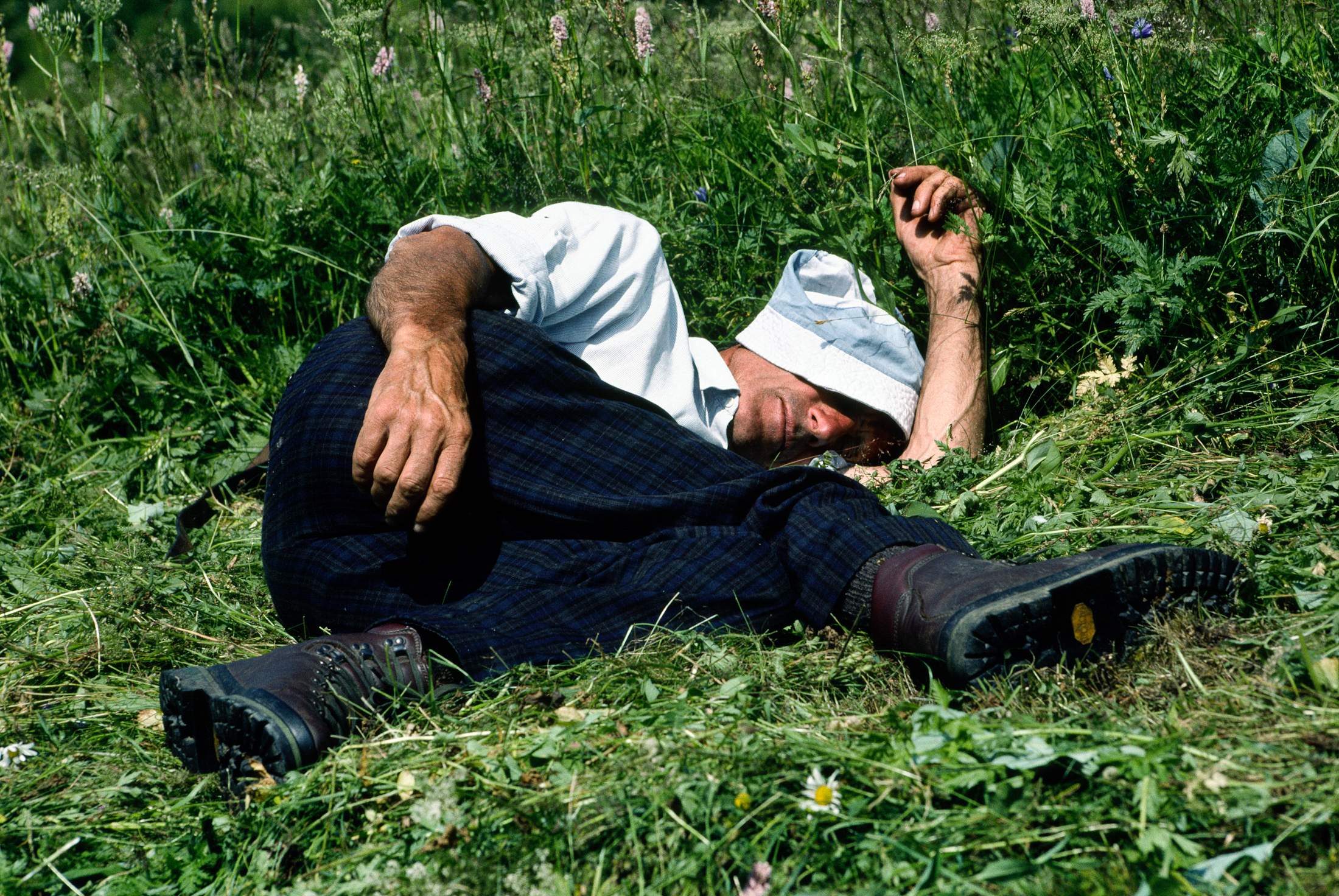 Father Resting(Bab Dierma)  1995
